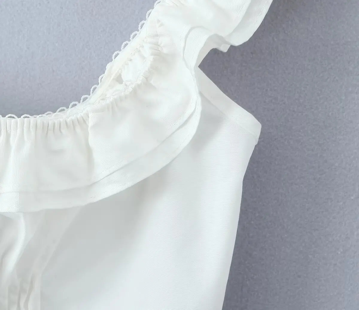 DAISY RUFFLE CROP TANK